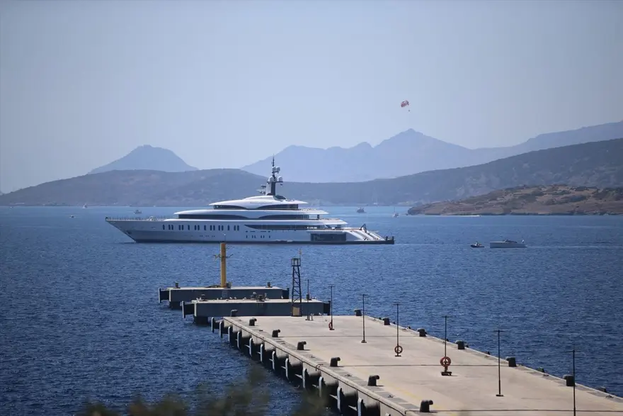 Milyon dolarlık mega yatlar Bodrum'da 8