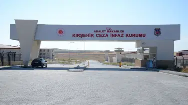 Avukat uyuşturucu kuryesi çıktı