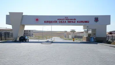 Avukat uyuşturucu kuryesi çıktı