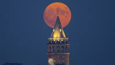 İstanbul'dan Süper Ay manzaraları