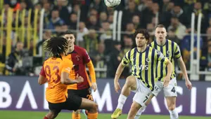 Fenerbahçe-Galatasaray maçından notlar: Jorge Jesus'tan tek Okan Buruk'tan üç değişiklik (Derbiden fotoğraflar)