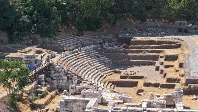 Smyrna Antik Kenti'nde kazılar sürürüyor