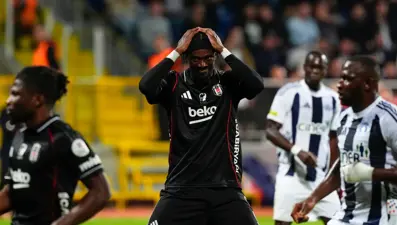 Beşiktaş, derbi öncesi istediğini alamadı: Kartal, Kasımpaşa'da 2 puan bıraktı