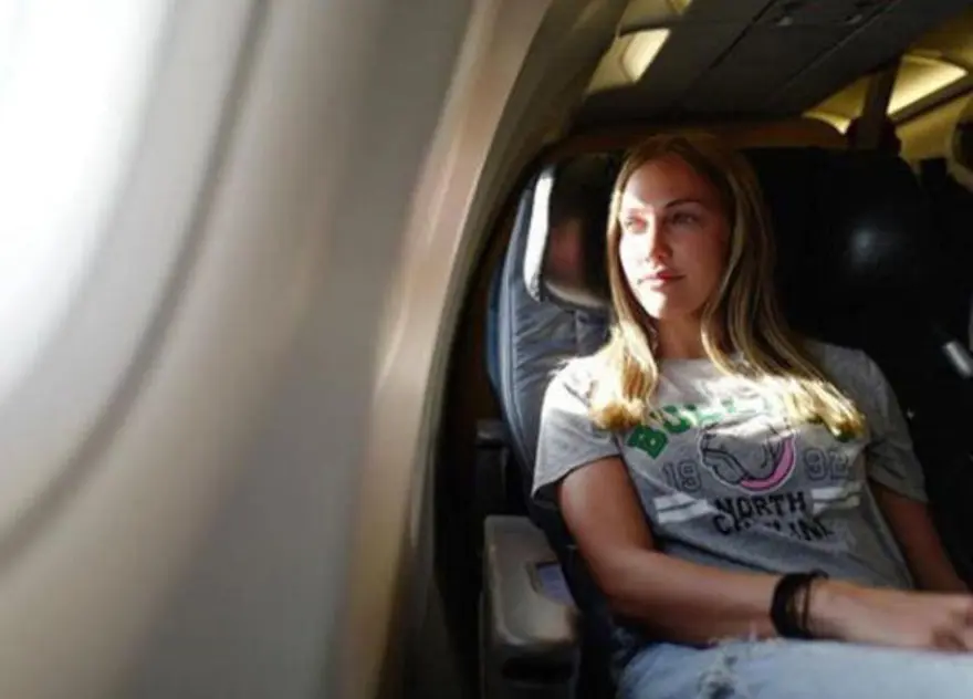 Uçakta rahatsızlanan Meryem Uzerli hastaneye kaldırıldı 9