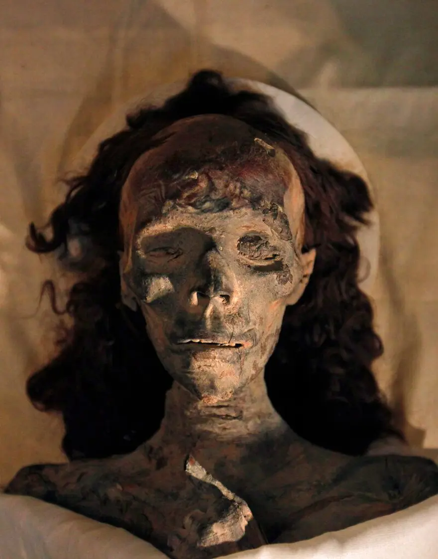 MEZAR YAĞMALANMIŞ OLABİLİR 1 MEZAR YAĞMALANMIŞ OLABİLİR 1