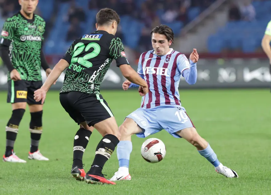 Trabzonspor, TÜMOSAN Konyaspor'u mağlup etti Trabzonspor, TÜMOSAN Konyaspor'u mağlup etti