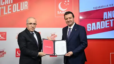 Saadet Partisi Genel Başkanı Mahmut Arıkan, mazbatasını aldı