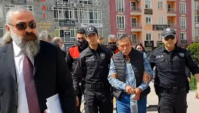 Oğlunu satırla öldüren baba tutuklandı: Çok pişmanım