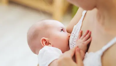 "Anne ile bebek arasındaki bağ emzirme ile başlıyor"