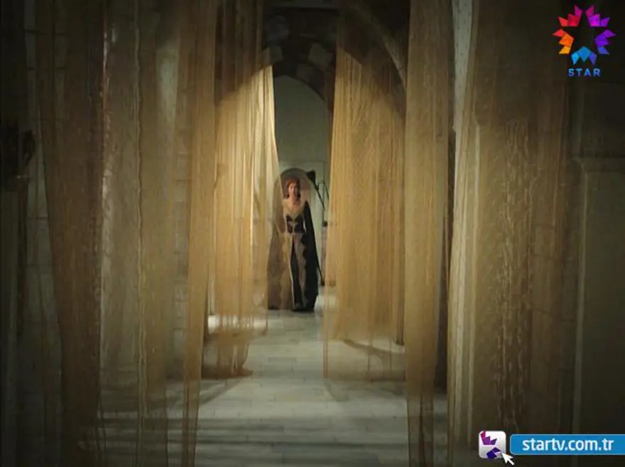 Hürrem Sultan geri dönüyor 3