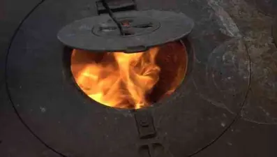 Samsun'da karbonmonoksit zehirlenmesi: Eski eşiyle birlikte sobadan sızan gazdan zehirlendi