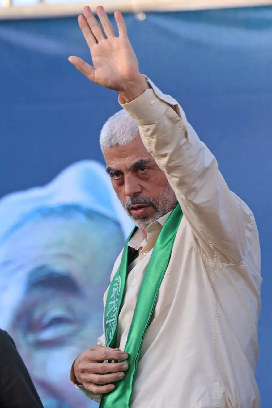 İSRAİL'E KARŞI DAHA SERT DURUŞ 3