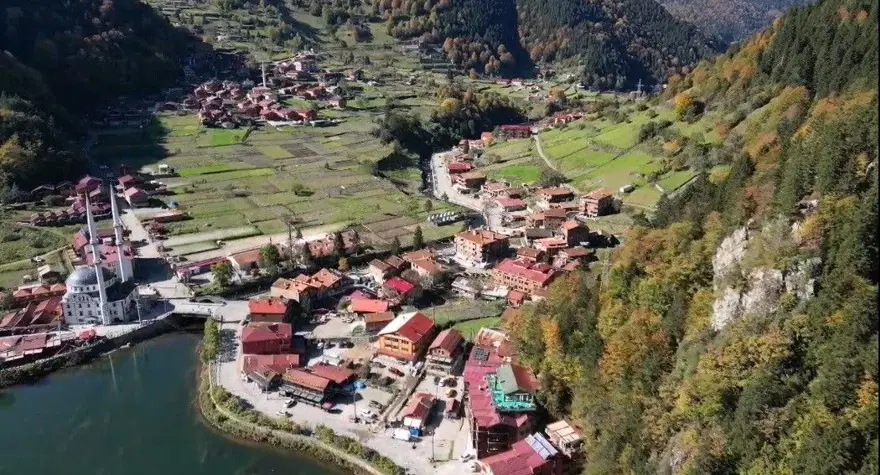 Uzungöl'de sonbahar güzelliği 3
