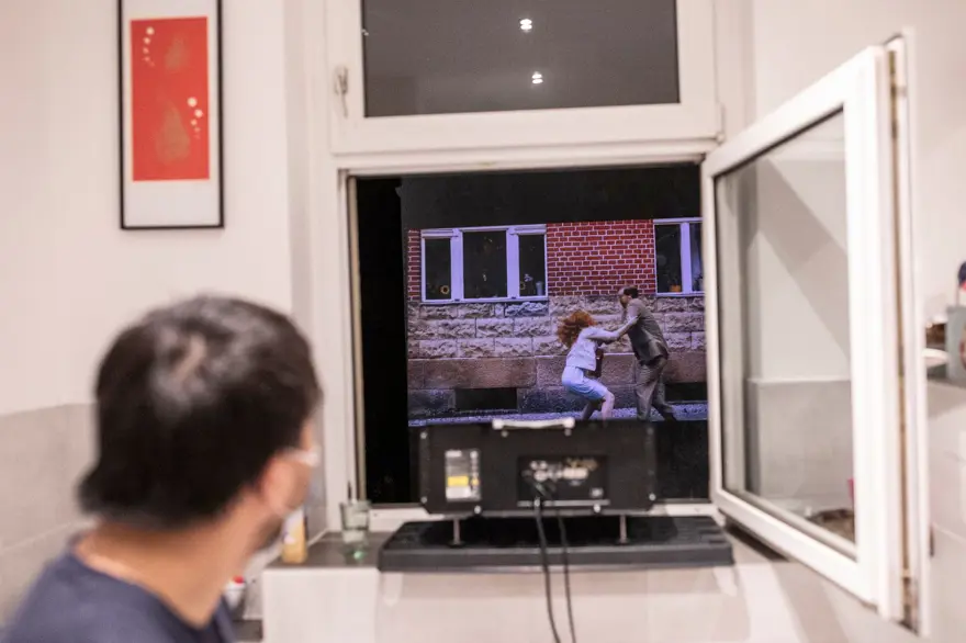 Berlin'de pencereden sinema günleri başladı 1 Berlin'de pencereden sinema günleri başladı 1