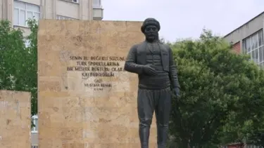Kurtdereli Mehmet Pehlivan kimdir?
