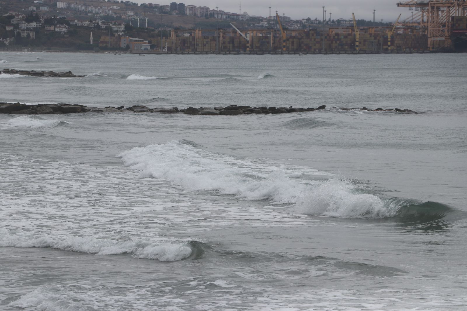 Tekirdağ'da deniz ulaşımına poyraz engeli