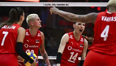 MİLLİ MAÇ | Türkiye-Japonya voleybol maçı ne zaman, saat kaçta ve hangi kanalda? Filenin Sultanları galibiyet için parkede