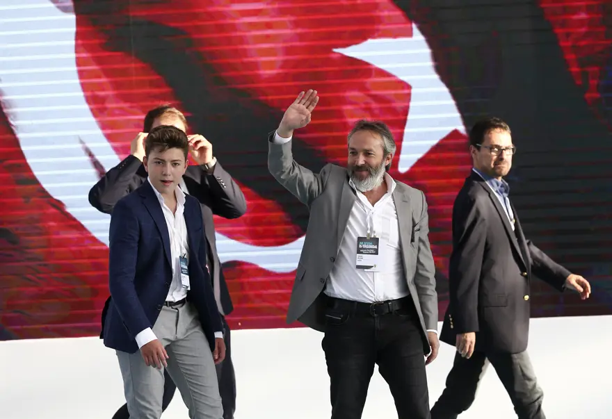 AK Parti kuruluşunun 16. yıl dönümünü kutladı 12