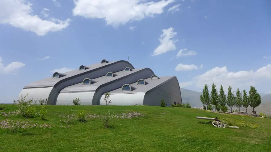 Baksı Müzesi projesi 20. yıldönümünü kutluyor Baksı Müzesi projesi 20. yıldönümünü kutluyor