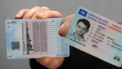 Eski ehliyetler için sona geliniyor: Bir haftada binlerce kişi yeniledi