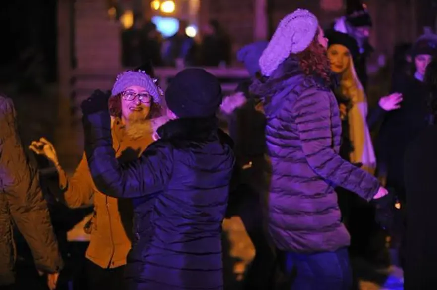 Türkiye'de yeni yıl sevinçle karşılandı 15