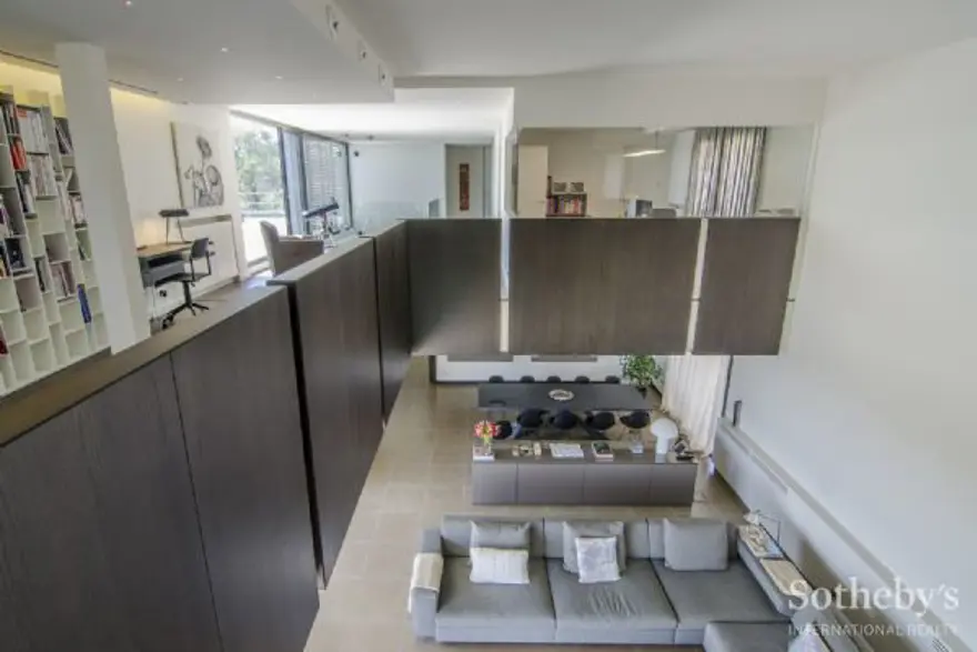 Arda Turan'ın 15 milyon euroluk malikanesi 4 Arda Turan'ın 15 milyon euroluk malikanesi 4