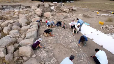 Dünyanın bilinen en eski mozaiği Yozgat’ta bulundu