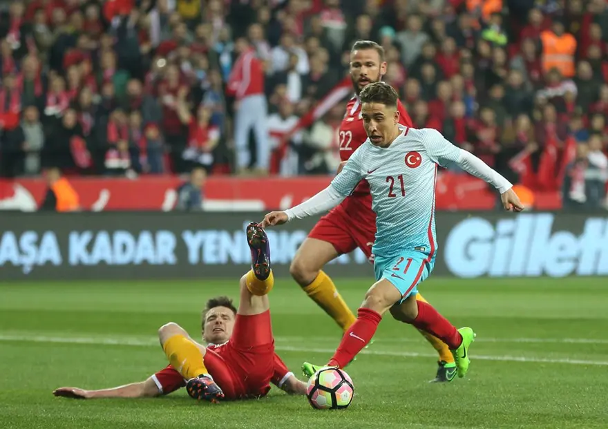 Emre Mor çaresiz bıraktı! 1