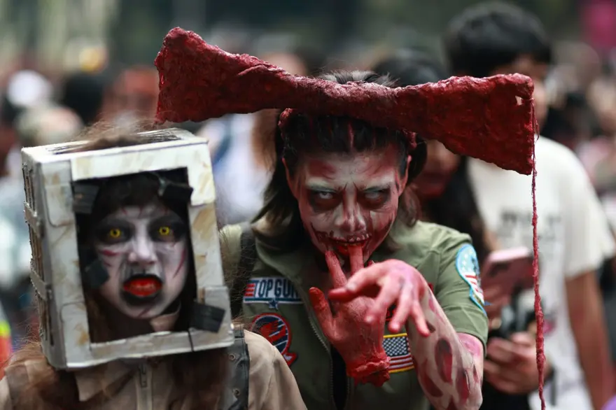 Mexico City'de "zombi işgali'' 3
