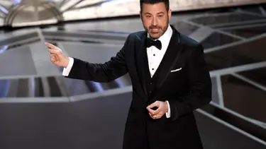 Jimmy Kimmel Oscar'ı sunmak için geri dönüyor