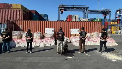 Türkiye ile İspanya'dan ortak operasyon: Ambarlı'da una emdirilmiş 1,7 ton kokain ele geçirildi
