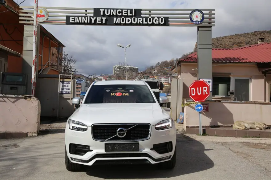 Interpol’ün aradığı cip, Tunceli’de bulundu 1