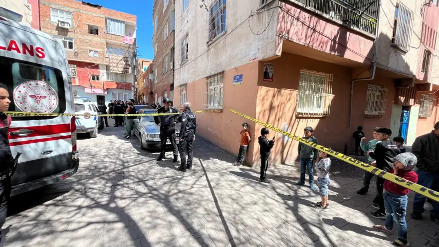 Boşanma davasından çıkıp eski eşini öldürdü 6