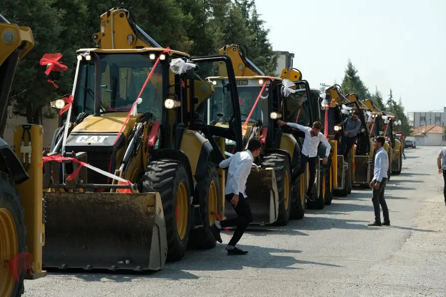 Düğün konvoyunu gören dönüp bir daha baktı 2