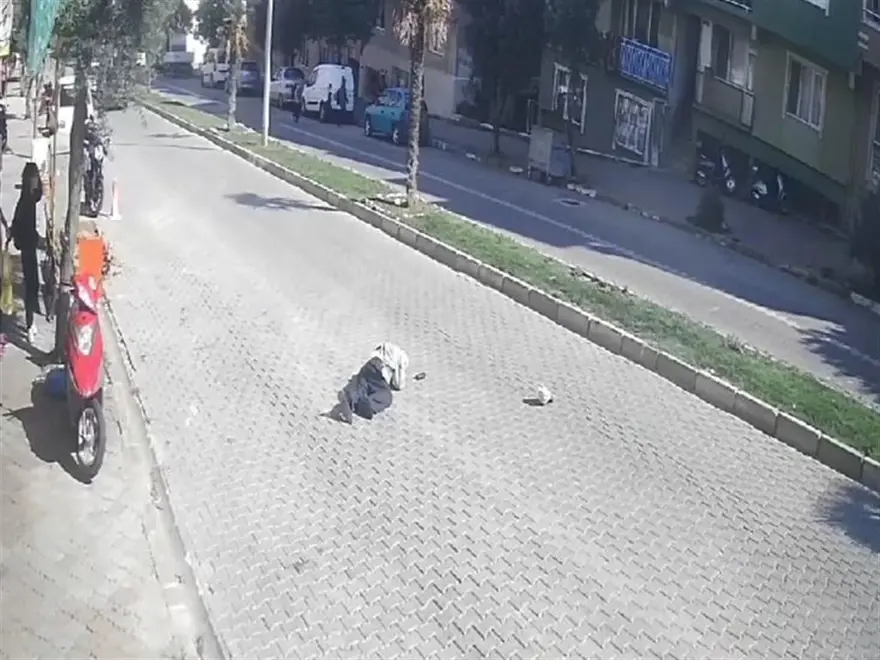 Bursa'da motosikletin çarptığı yaya hayatını kaybetti 2