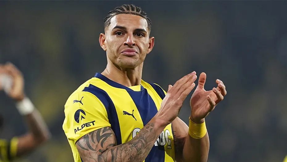 Fenerbahçe kamp kadrosu açıklandı, bir futbolcu katılmadı. "Girişimlerimiz devam ediyor"