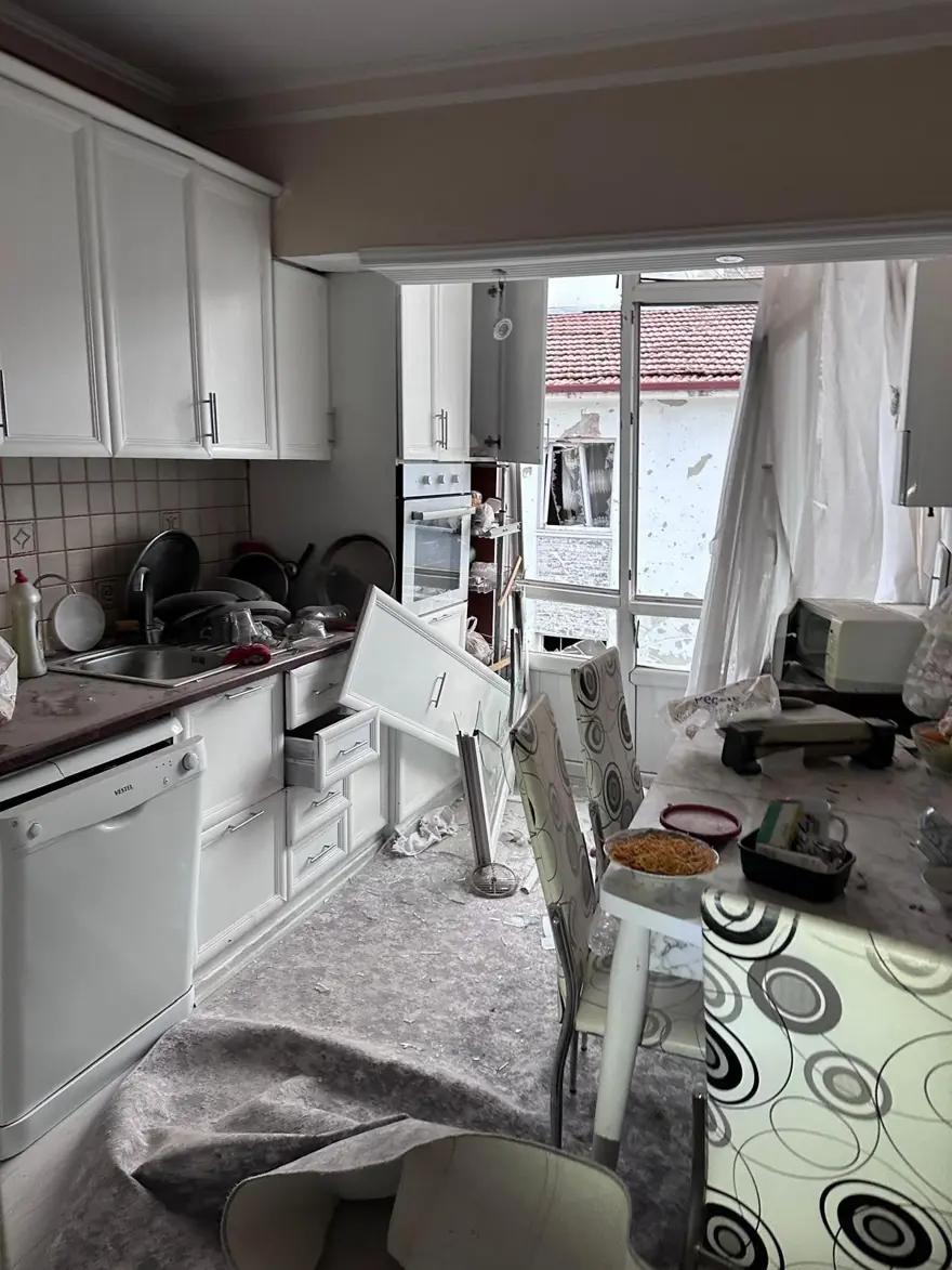 EVİN İÇİ GÖRÜNTÜLENDİ 12