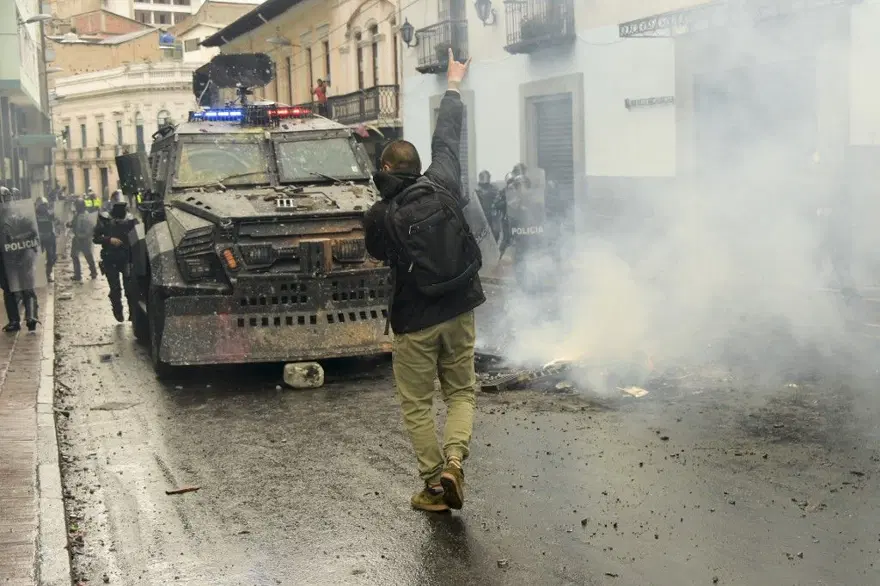 Ekvador'da gösterilerden ötürü olağanüstü hal ilan edildi 15
