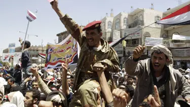 Bir milyon Yemenli meydana iniyor