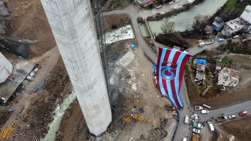 Trabzonspor’un şampiyonluk kutlamaları Artvin'den başladı 5 Trabzonspor’un şampiyonluk kutlamaları Artvin'den başladı 5