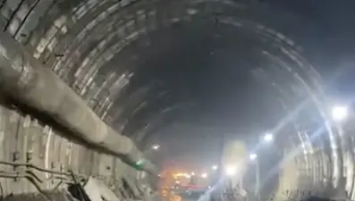 Tünel inşaatında vinçten düşen işçi hayatını kaybetti