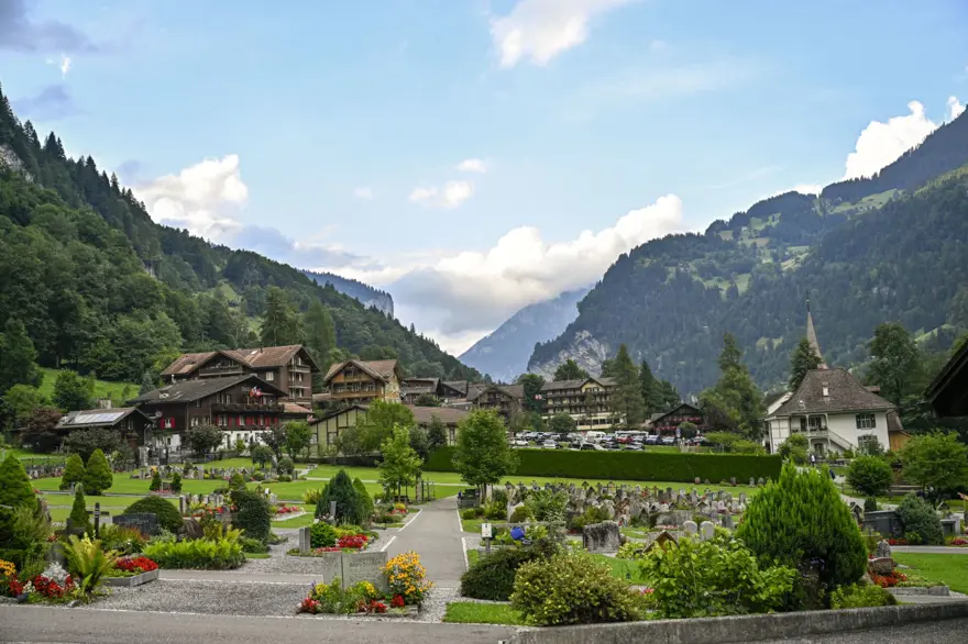 Alp Dağları'nın kalbinde: Turistler en çok orayı tercih ediyor 2