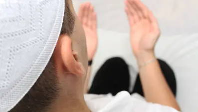 Seferi namazı nasıl kılınır? Seferi namazı kılınış, rekat ve farz bilgisi