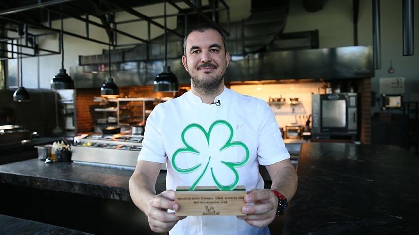 MasterChef All Star'a konuk oldu: Şef Osman Sezener kimdir?