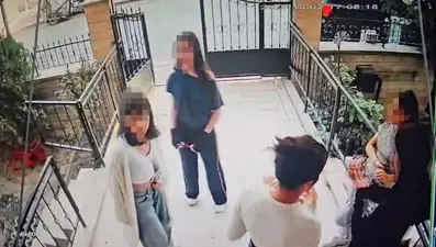 Konya'da akran zorbalığı: Beş kız çocuğu, bıçakla kapıya dayandı!