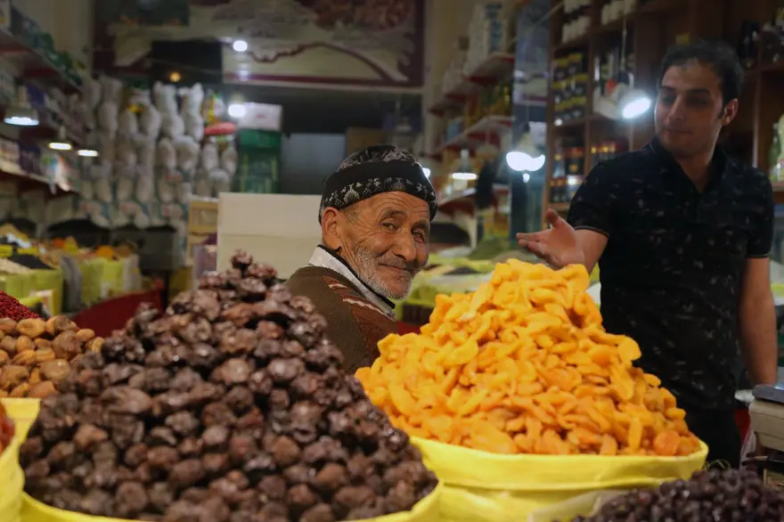 Geçmişten günümüze İran'ın ünlü ticaret merkezi tarihi Erdebil Kapalı Çarşısı 7 Geçmişten günümüze İran'ın ünlü ticaret merkezi tarihi Erdebil Kapalı Çarşısı 7