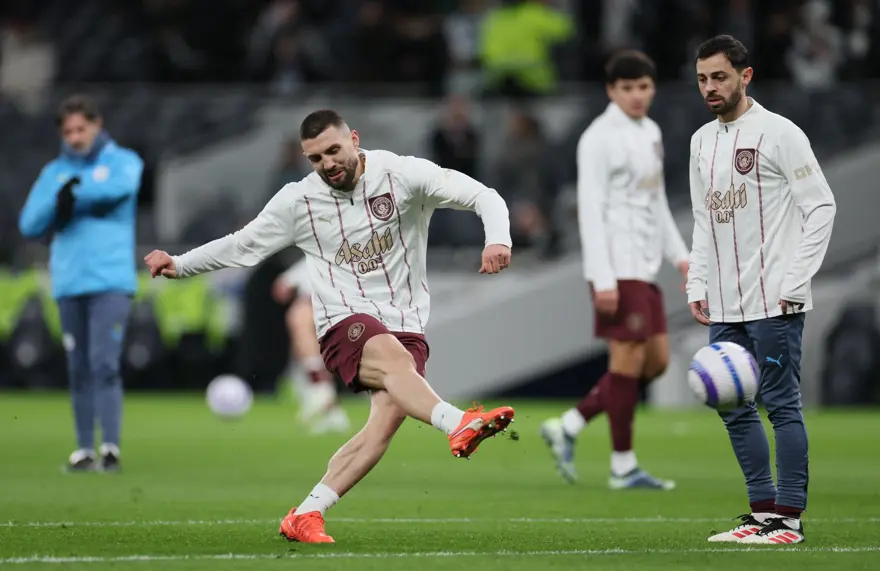 Fenerbahçe'nin istediği yıldız futbolcunun ayrılığına Guardıola'dan izin 3