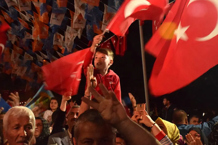 Türkiye genelinde seçim kutlamaları 8