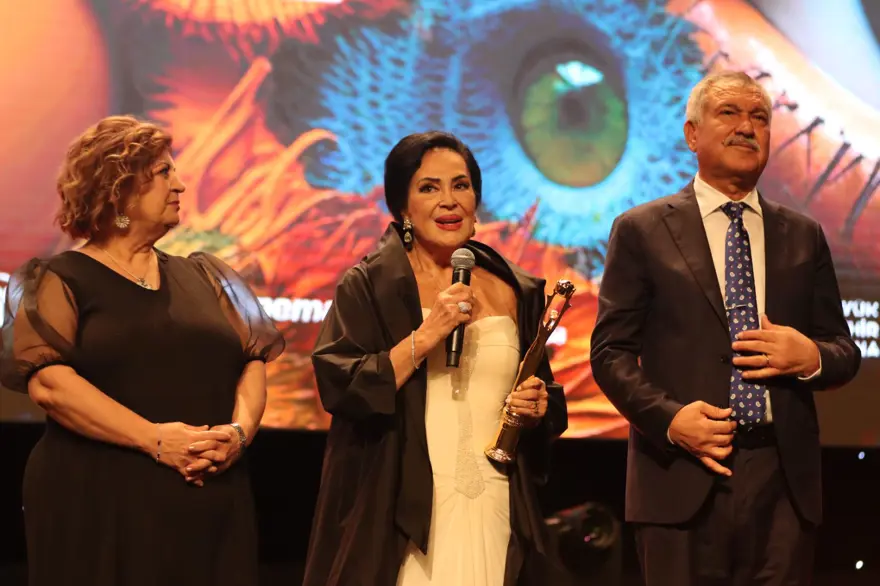 "54 YIL ÖNCE BAŞLAYAN FESTİVALİ DEVAM ETTİRMENİN ONURUNU YAŞIYORUZ" 4