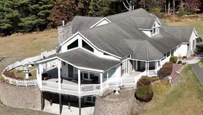 FETÖ mensupları elebaşı Gülen'in çiftliğinde toplanıyor: Ölüm haberi sonrası askeri kamuflajlı devriye!